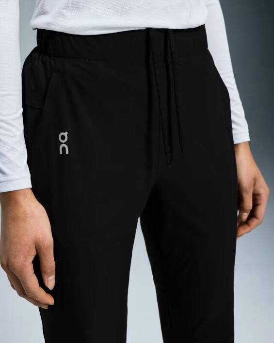 On Running CORE PANTS Black 1WF10140553