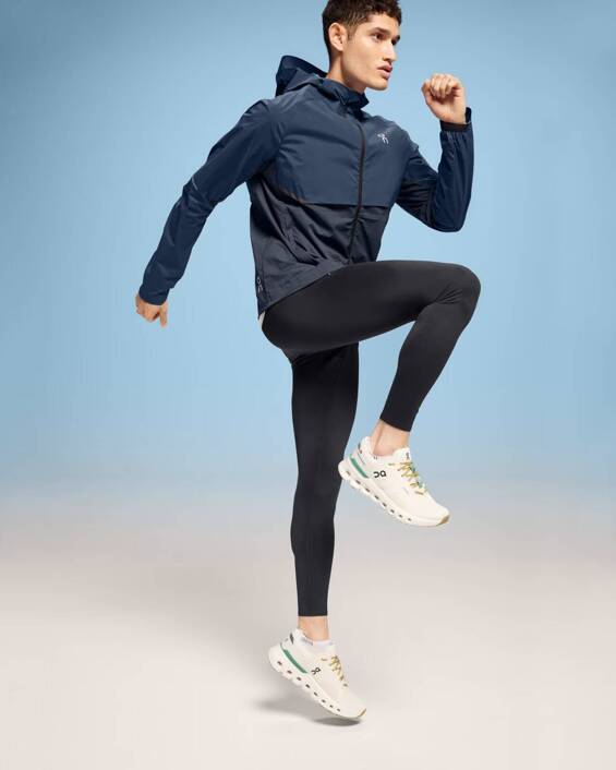 On Running CORE TIGHTS 1ME10420553