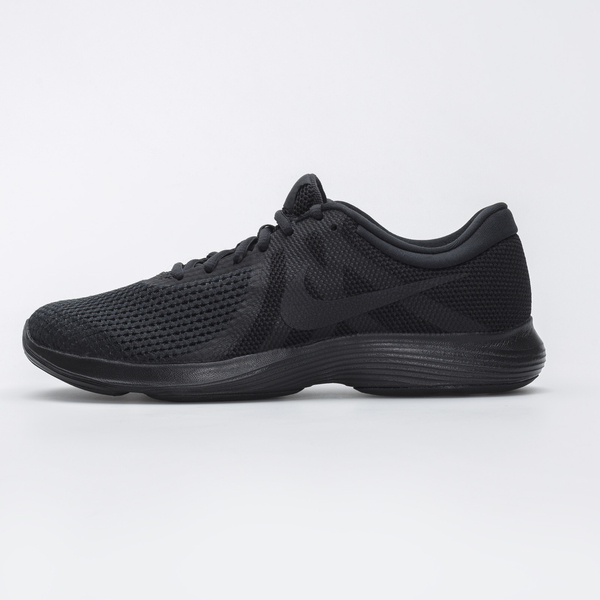 Nike Revolution 4 Black